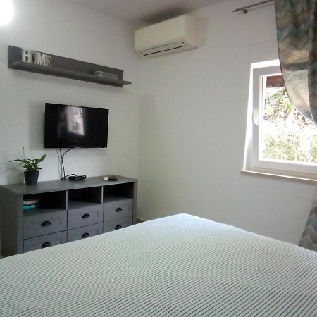 Apartments Radmila Пореч Экстерьер фото