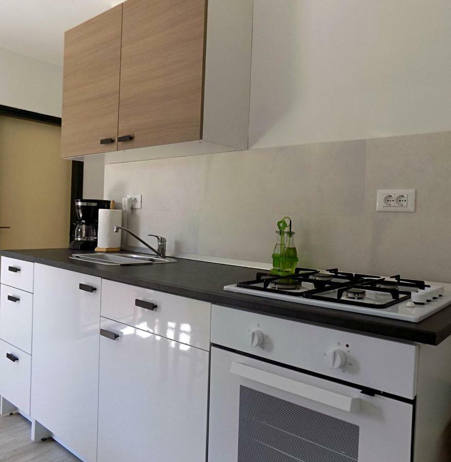 Apartments Radmila Пореч Экстерьер фото