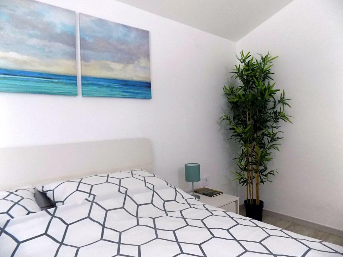 Apartments Radmila Пореч Экстерьер фото