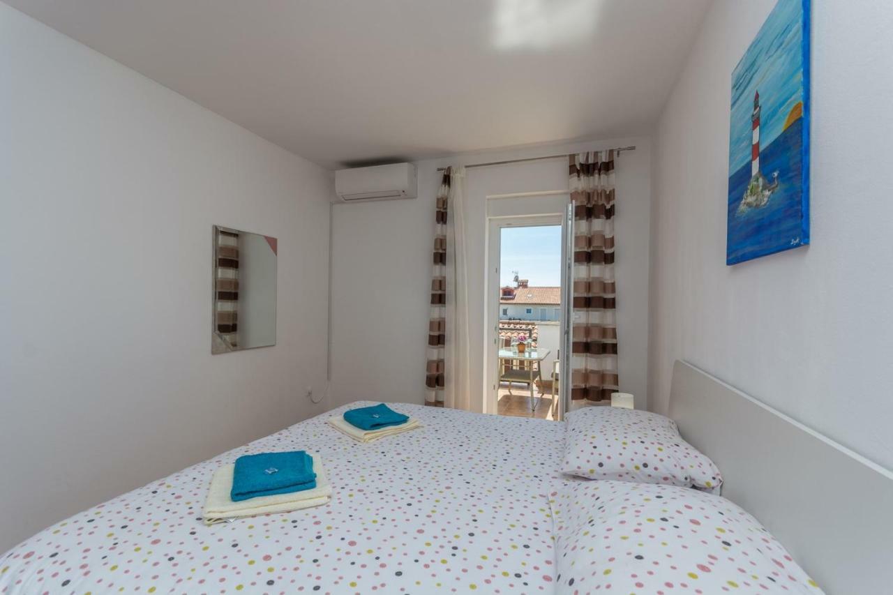 Apartments Radmila Пореч Экстерьер фото